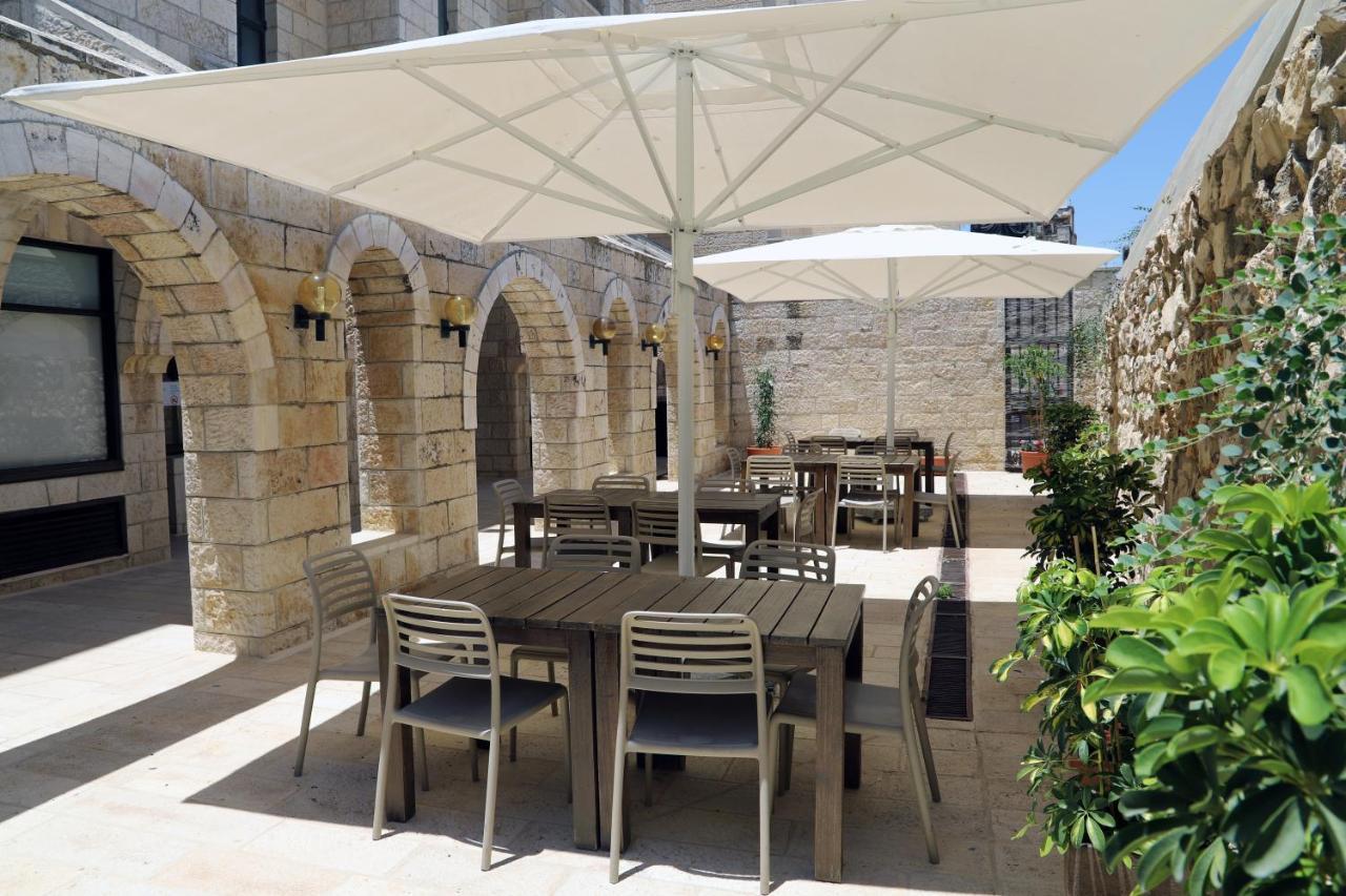 New Gate Hostel Jerusalem Exterior photo